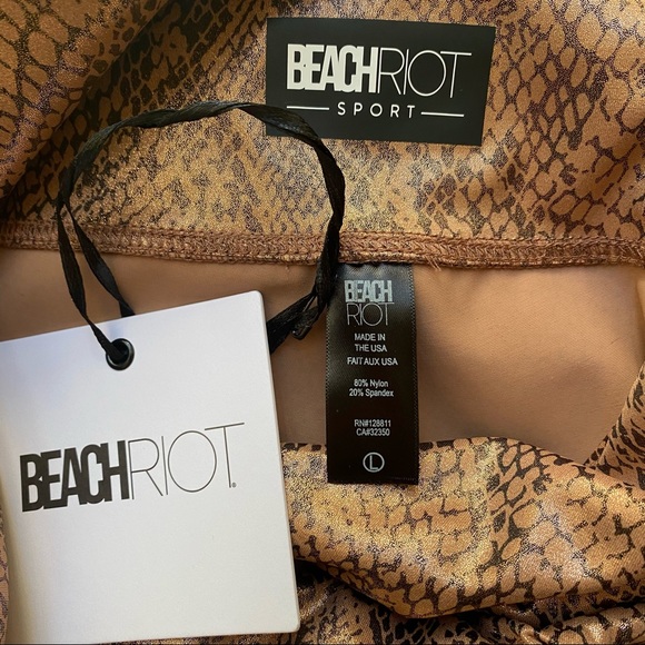 NWT Beach Riot Sport Twist Shine Legging in Rose Gold Snake L - Picture 6 of 6
